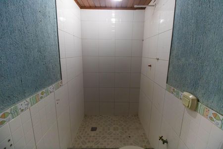 Casa à venda com 89m², 4 quartos e 2 vagasBanheiro da Suíte Externa