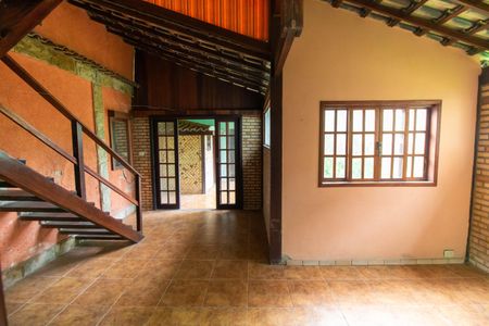 Casa à venda com 89m², 4 quartos e 2 vagasÁrea de Serviço