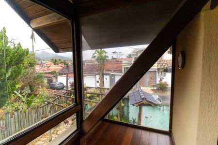 Casa à venda com 89m², 4 quartos e 2 vagasVaranda do Quarto 1