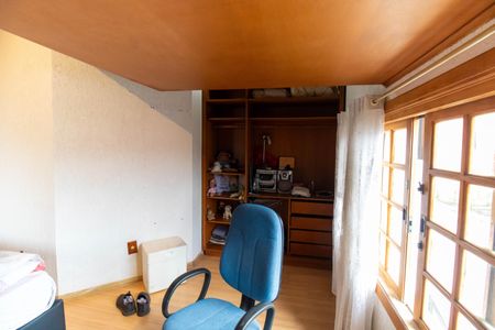 Casa à venda com 89m², 4 quartos e 2 vagasQuarto 2