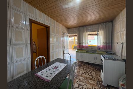 Casa à venda com 191m², 2 quartos e sem vagaCozinha