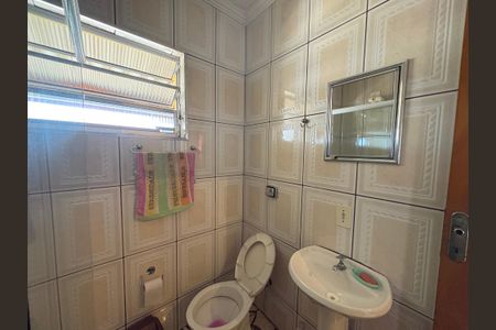 Casa à venda com 191m², 2 quartos e sem vagaBanheiro da Suíte 2