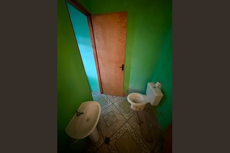 Casa à venda com 191m², 2 quartos e sem vaga Casa à venda com 191m², 2 quartos e sem vagaÁrea comum/banheiro