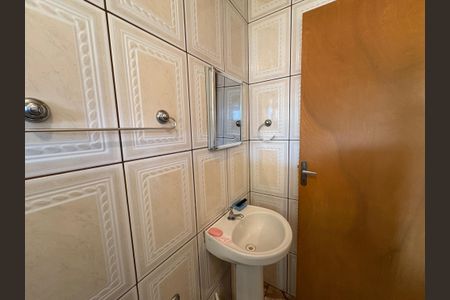 Casa à venda com 191m², 2 quartos e sem vagaBanheiro da Suíte 1