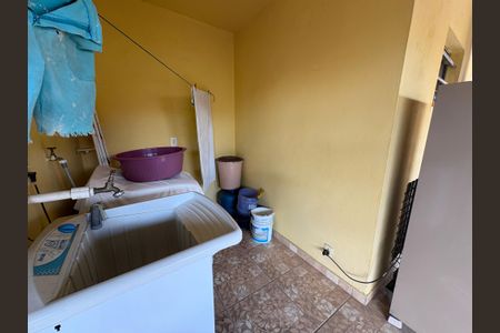 Casa à venda com 191m², 2 quartos e sem vagaÁrea de Serviço