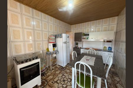 Casa à venda com 191m², 2 quartos e sem vagaCozinha