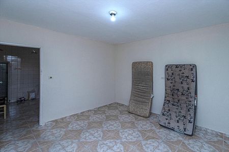 Casa à venda com 400m², 3 quartos e 4 vagas Casa à venda com 400m², 3 quartos e 4 vagasQuarto da casa 2