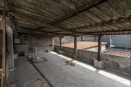 Casa à venda com 400m², 3 quartos e 4 vagas Casa à venda com 400m², 3 quartos e 4 vagasterraço sobre a casa 2