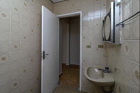 Casa à venda com 400m², 3 quartos e 4 vagas Casa à venda com 400m², 3 quartos e 4 vagasBanheiro Social