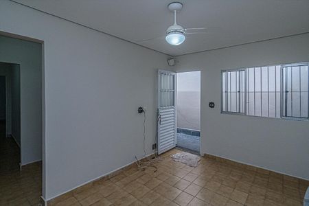Sala de casa à venda com 3 quartos, 400m² em Vila Caraguata, São Paulo