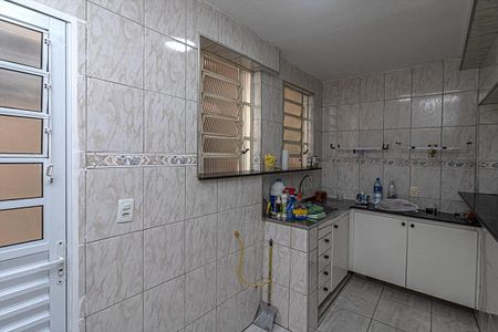 Casa à venda com 400m², 3 quartos e 4 vagas Casa à venda com 400m², 3 quartos e 4 vagasCozinha