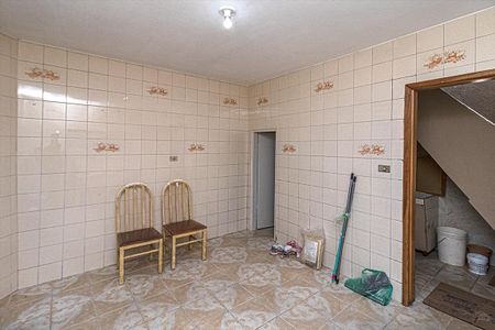 Casa à venda com 400m², 3 quartos e 4 vagas Casa à venda com 400m², 3 quartos e 4 vagasCozinhada casa 2