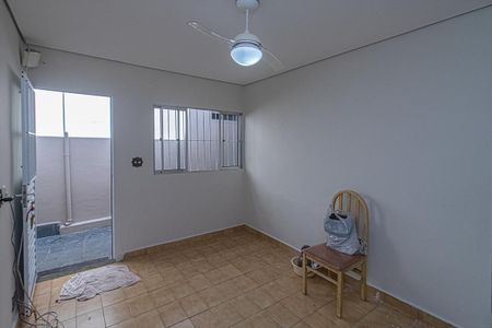 Casa à venda com 400m², 3 quartos e 4 vagas Casa à venda com 400m², 3 quartos e 4 vagasSala