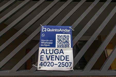 Casa à venda com 400m², 3 quartos e 4 vagas Casa à venda com 400m², 3 quartos e 4 vagasPlaca