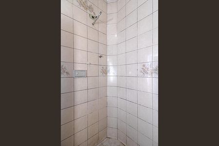 Casa à venda com 400m², 3 quartos e 4 vagas Casa à venda com 400m², 3 quartos e 4 vagasBanheiro social da casa 2