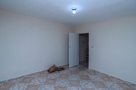 Casa à venda com 400m², 3 quartos e 4 vagas Casa à venda com 400m², 3 quartos e 4 vagasQuarto da casa 2