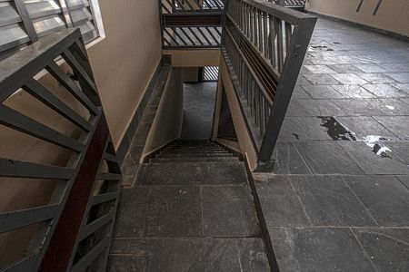 Casa à venda com 400m², 3 quartos e 4 vagas Casa à venda com 400m², 3 quartos e 4 vagasacesso para a garagem_1