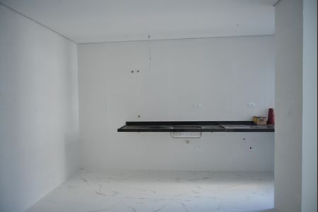 Apartamento à venda com 100m², 2 quartos e 2 vagasCozinha