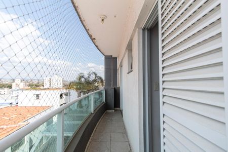 Apartamento para alugar com 60m², 2 quartos e 1 vaga Apartamento para alugar com 60m², 2 quartos e 1 vagaVaranda