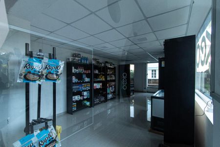 Apartamento para alugar com 60m², 2 quartos e 1 vaga Apartamento para alugar com 60m², 2 quartos e 1 vagaÁrea comum - Mini Mercado