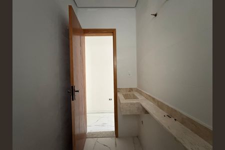 Apartamento à venda com 90m², 2 quartos e 2 vagasBanheiro