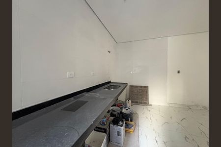 Apartamento à venda com 90m², 2 quartos e 2 vagasCozinha