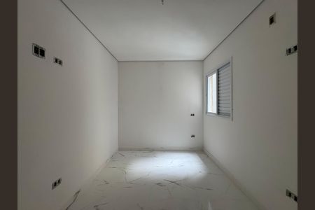 Apartamento à venda com 90m², 2 quartos e 2 vagasQuarto 2