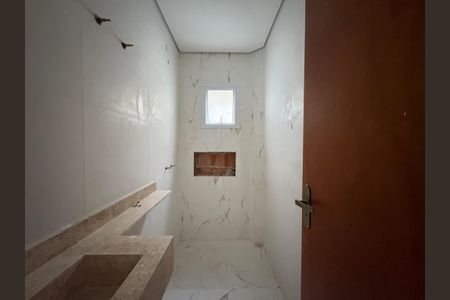 Apartamento à venda com 90m², 2 quartos e 2 vagasBanheiro