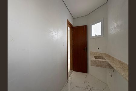 Apartamento à venda com 90m², 2 quartos e 2 vagasBanheiro da Suíte