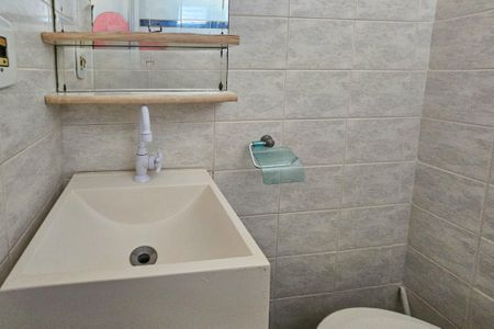 Apartamento para alugar com 52m², 2 quartos e sem vagaBanheiro da Suíte