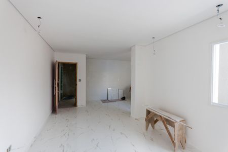 Sala de apartamento à venda com 3 quartos, 90m² em Vila Curuçá, Santo André