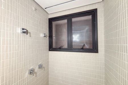 Apartamento à venda com 264m², 3 quartos e 3 vagasSuíte 1 Banheiro