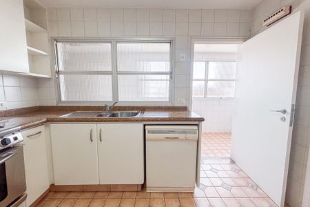 Apartamento à venda com 225m², 3 quartos e 3 vagasCozinha