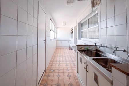 Apartamento à venda com 225m², 3 quartos e 3 vagasÁrea de Serviço