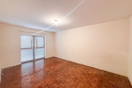 Apartamento à venda com 225m², 3 quartos e 3 vagasSuíte 1