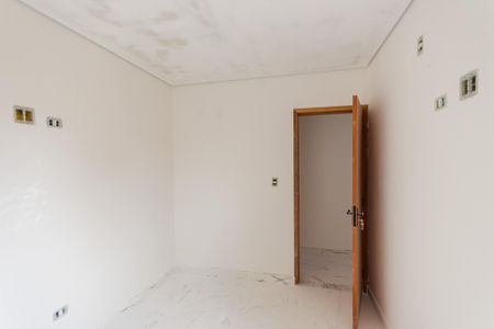 Apartamento à venda com 182m², 3 quartos e 2 vagasQuarto 2