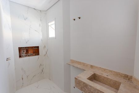 Apartamento à venda com 182m², 3 quartos e 2 vagasBanheiro da Suíte