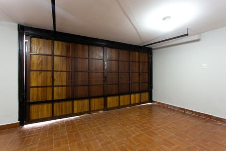 Casa à venda com 160m², 3 quartos e 2 vagasGaragem