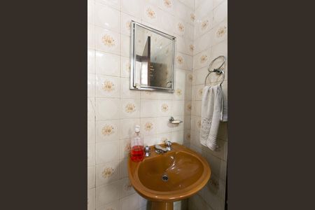 Casa à venda com 160m², 3 quartos e 2 vagasBanheiro de Serviço