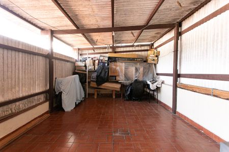 Casa à venda com 160m², 3 quartos e 2 vagasSalão