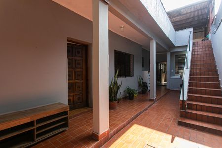 Casa à venda com 160m², 3 quartos e 2 vagasVaranda