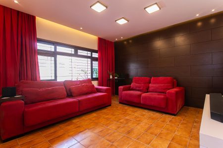 Sala de casa à venda com 3 quartos, 160m² em Vila Lucia, São Paulo