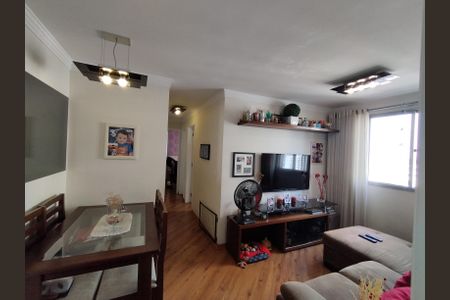 Apartamento à venda com 45m², 2 quartos e 2 vagasSala