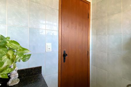 Apartamento à venda com 347m², 5 quartos e 3 vagasBanheiro Social