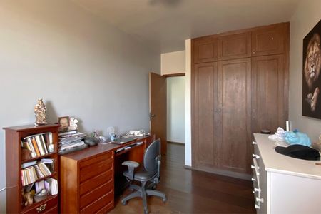 Apartamento à venda com 347m², 5 quartos e 3 vagasQuarto 1