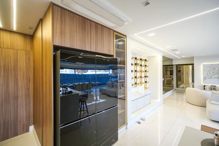 Apartamento à venda com 190m², 2 quartos e 3 vagasGeladeira