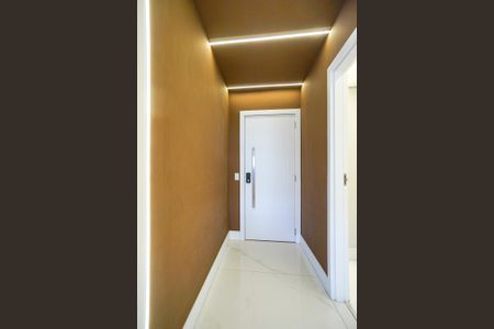 Hall de entrada de apartamento à venda com 2 quartos, 190m² em Tatuapé, São Paulo