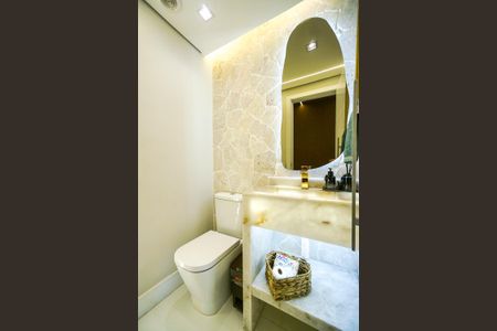 Apartamento à venda com 190m², 2 quartos e 3 vagasLavabo