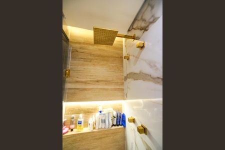 Apartamento à venda com 190m², 2 quartos e 3 vagasChuveiro