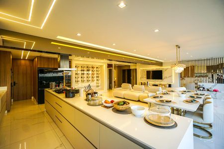 Apartamento à venda com 190m², 2 quartos e 3 vagasCozinha